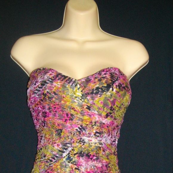Multicolored Arden B Floral Halter Medium Dress -- Final Price - Picture 5 of 12